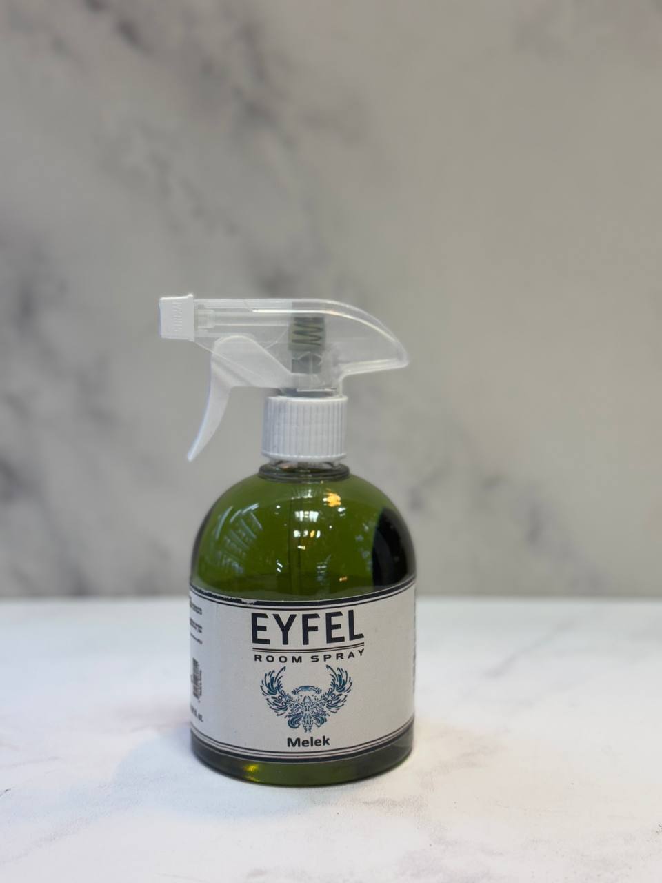  اسپری خوشبو کننده هوا ایفل مدل malek ملک حجم 500 میلی لیتر 