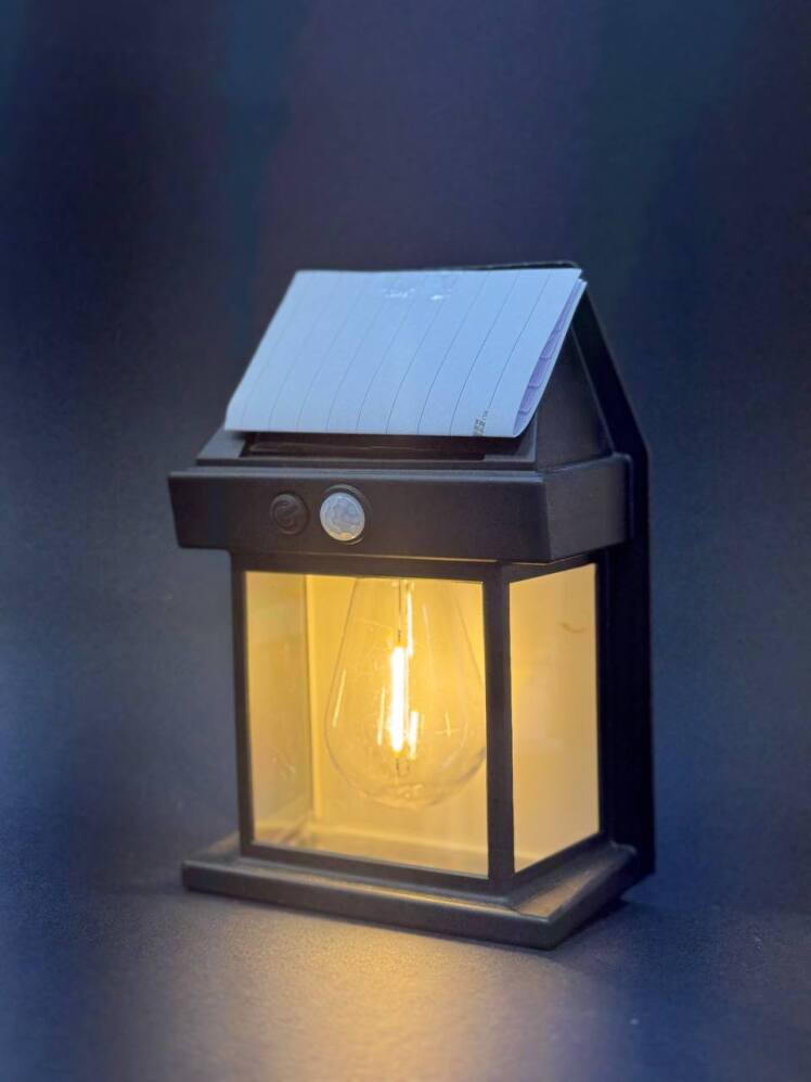 لامپ تنگستن LED چراغ دیواری باغچه بیرونی خورشیدی با سنسور بی سیم Ip65 چراغ دیواری خورشیدی-گرم