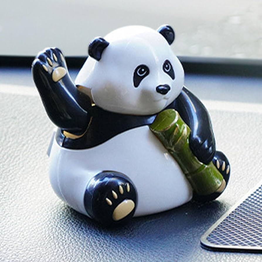  پاندا سولار (خورشیدی) نماد عشق و وفاداری و خوش شانسی 