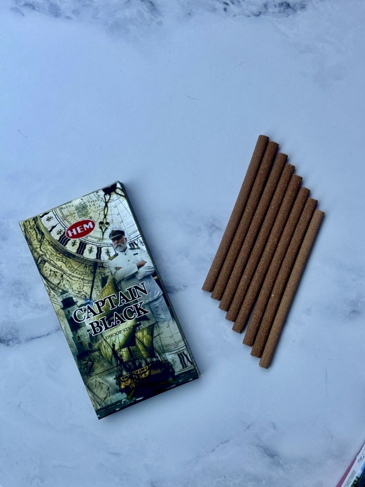دوپ (عود سیگاری) دستساز برند هم Hem کاپیتان بلک Captain Black